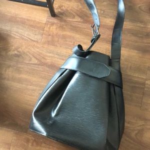 AUTHENTIC VINTAGE LOUIS VUITTON